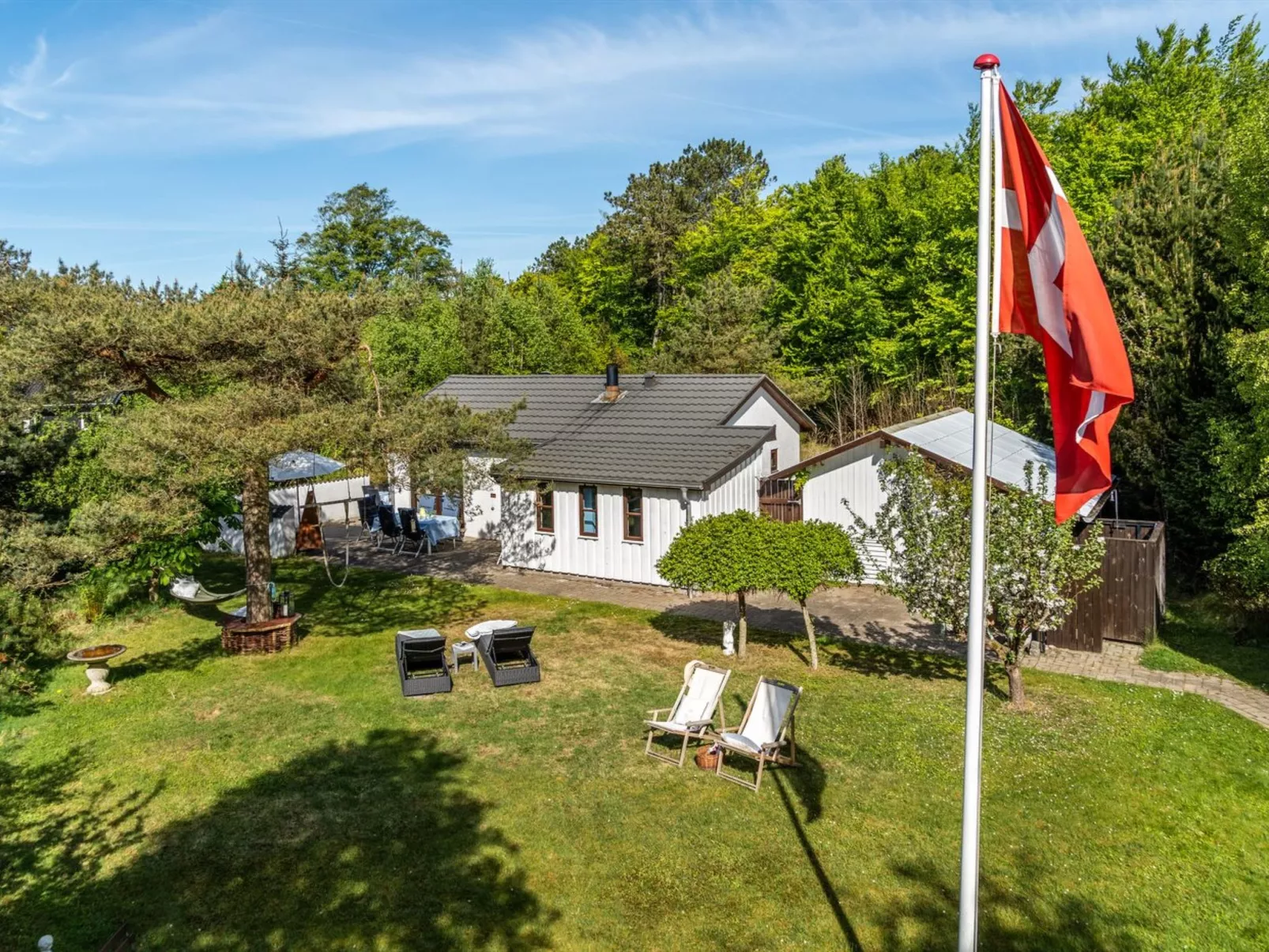 "Gunnild" -  from the sea-Buiten