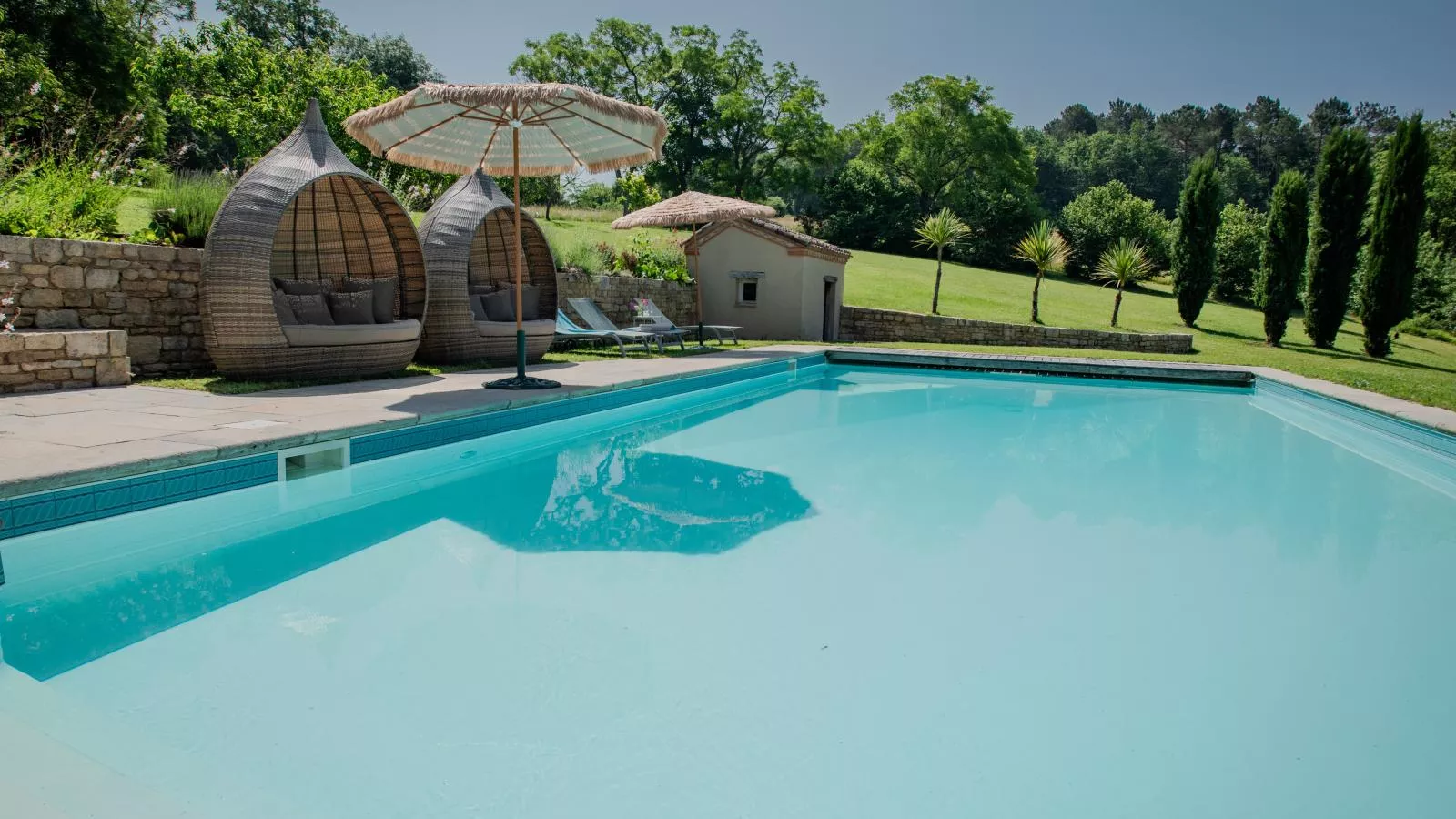 Domaine Saint Martin le Redon-Zwembad