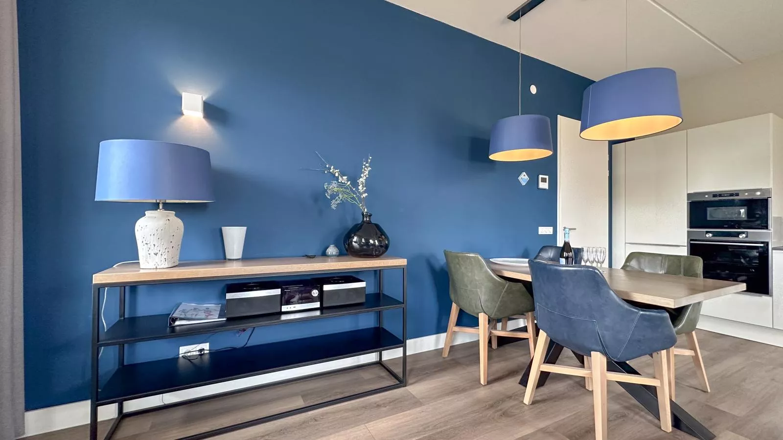 Garden de luxe 27B-Woonkamer