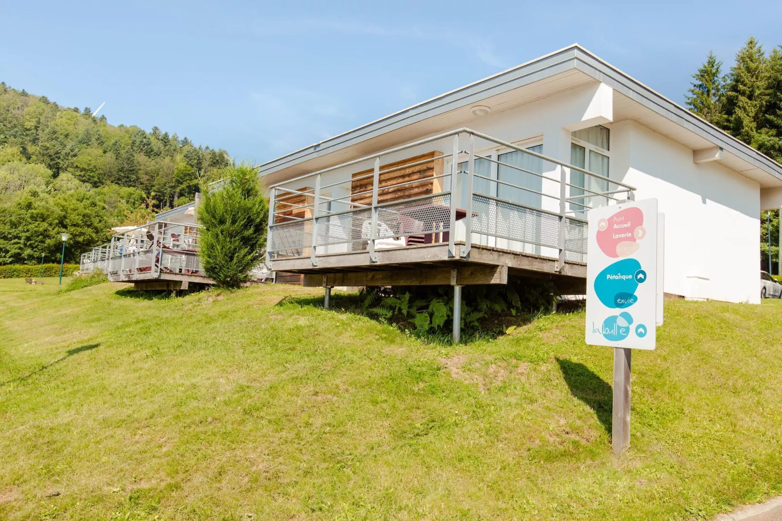 Gîte 3 Pièces 6 Personnes / SAALES PEA 25-Uitzicht zomer