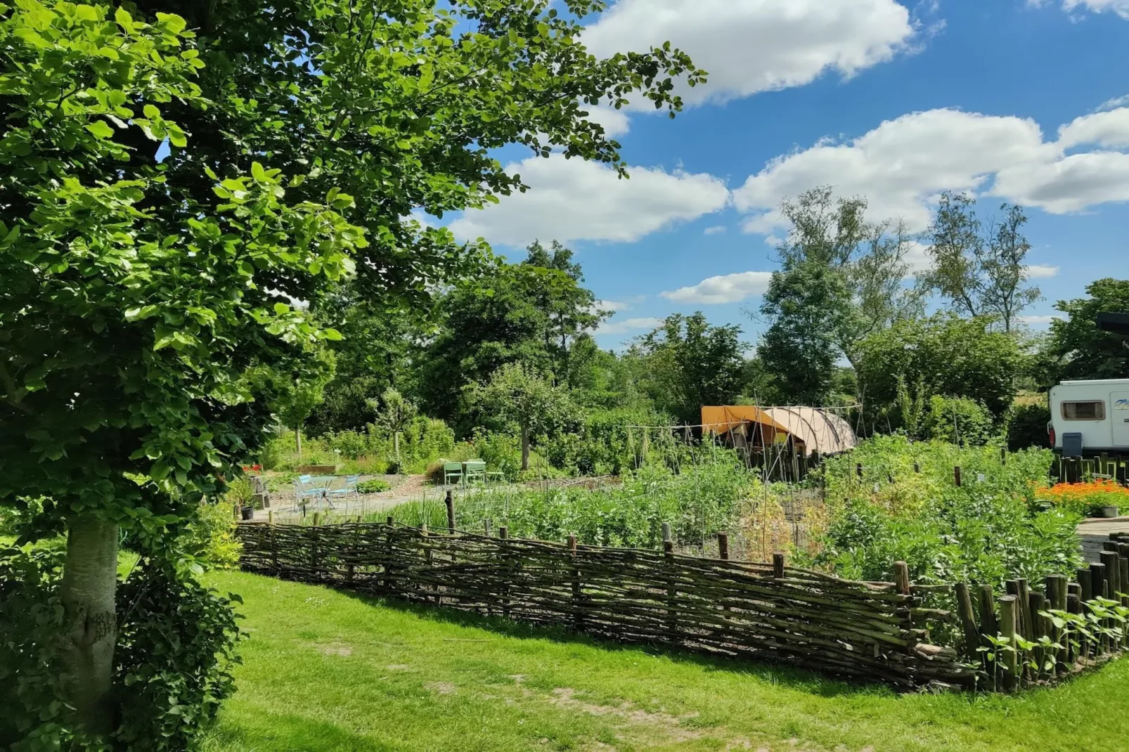 Tiny house voor 2  2 personen-Tuinen zomer