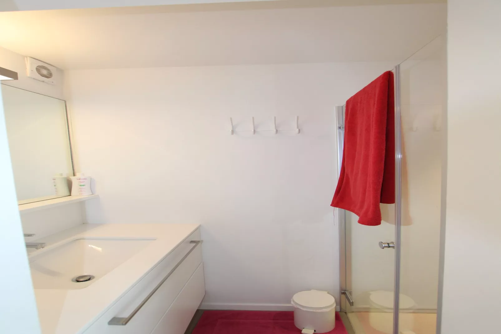 BRIGHTON 6A/61  BOX-Badkamer