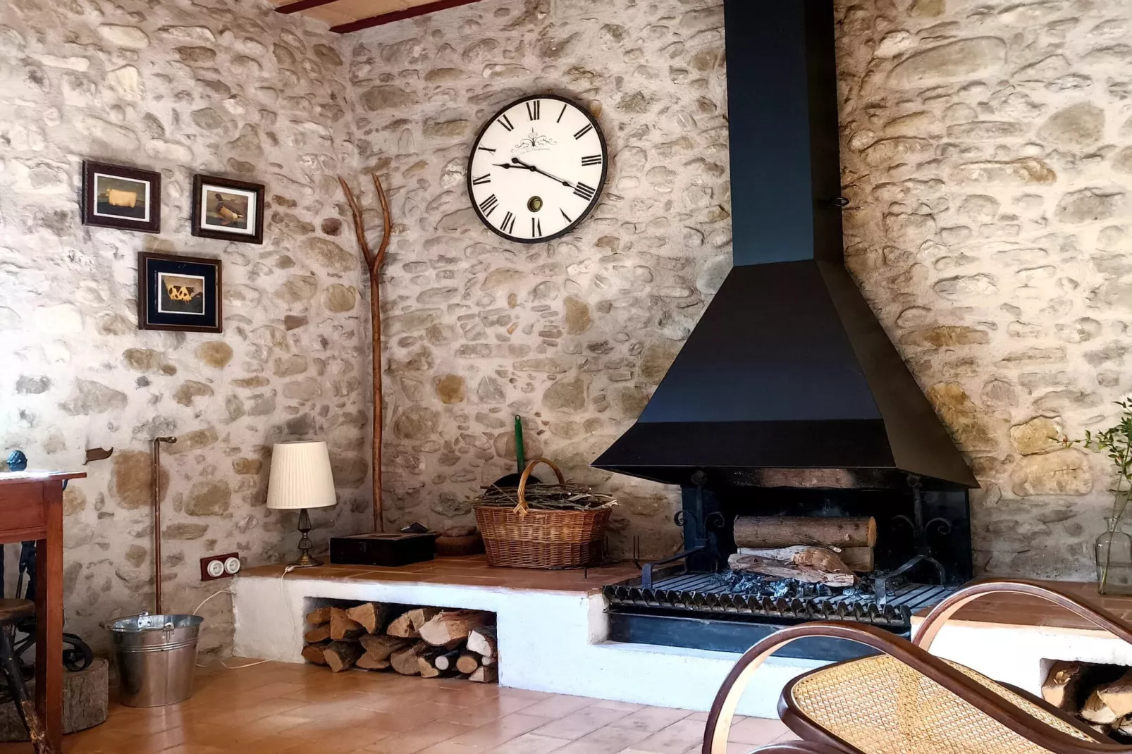 Vivalidays Casa Rural Anna   Mieres  Gerona-Woonkamer