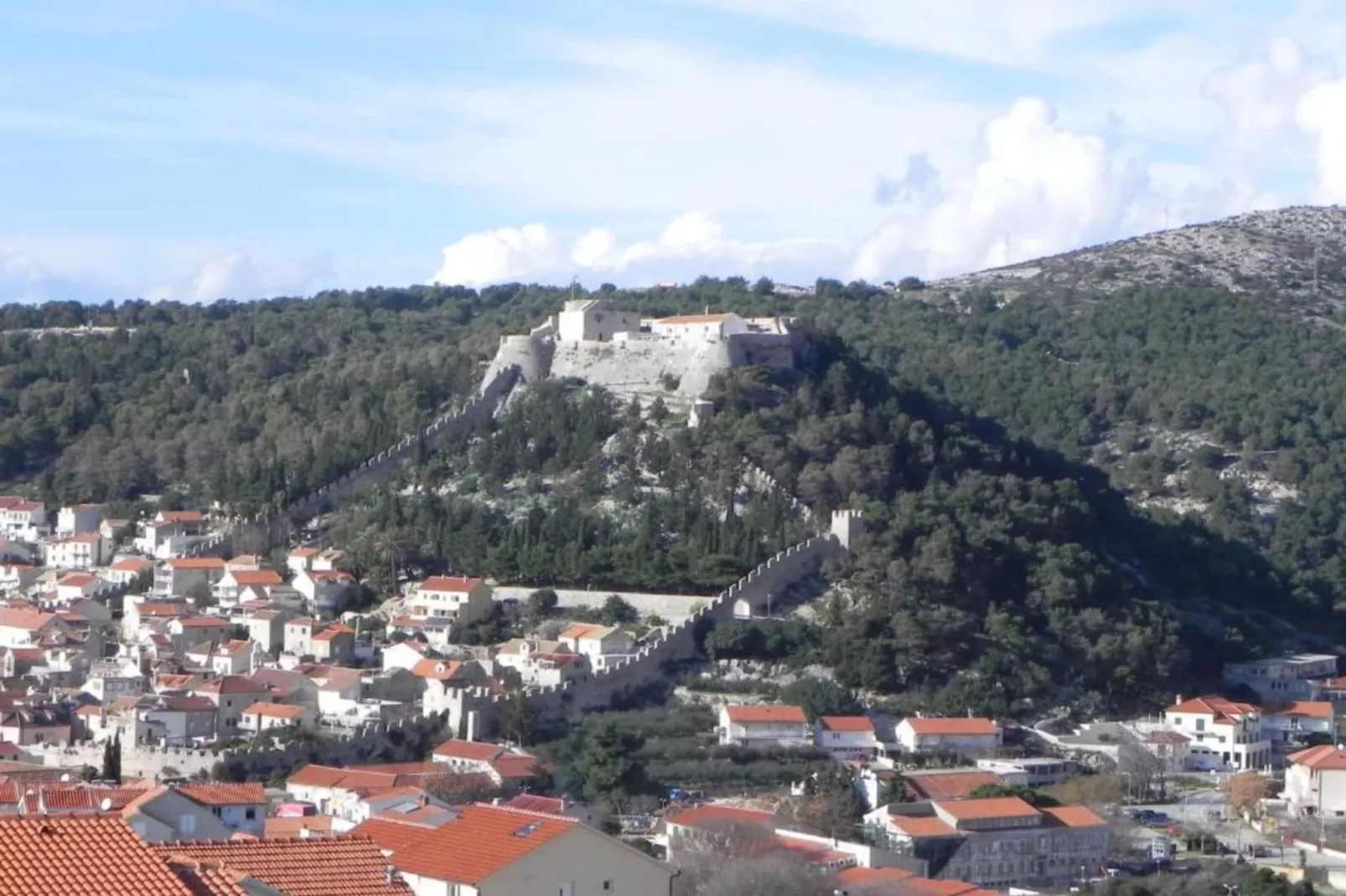 Apartments Trogrlić - Two-Bedroom Apartment with Balcony and Sea View-Uitzicht