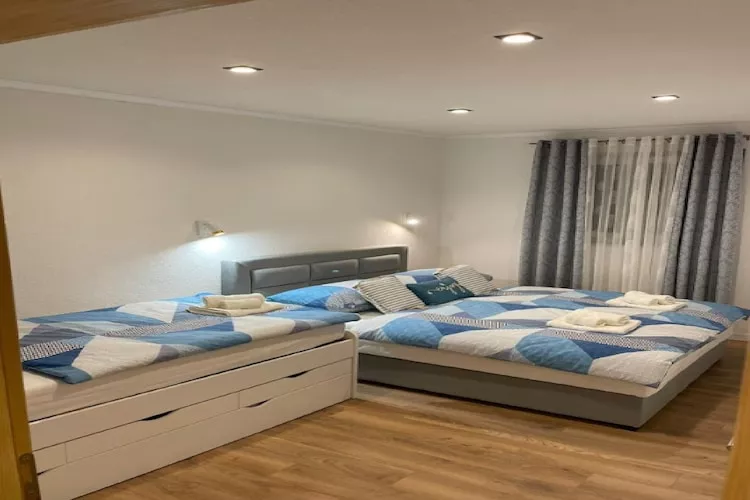 Apartments Vujina - One Bedroom apartment and Balcony 4 (Antonio)-Slaapkamer