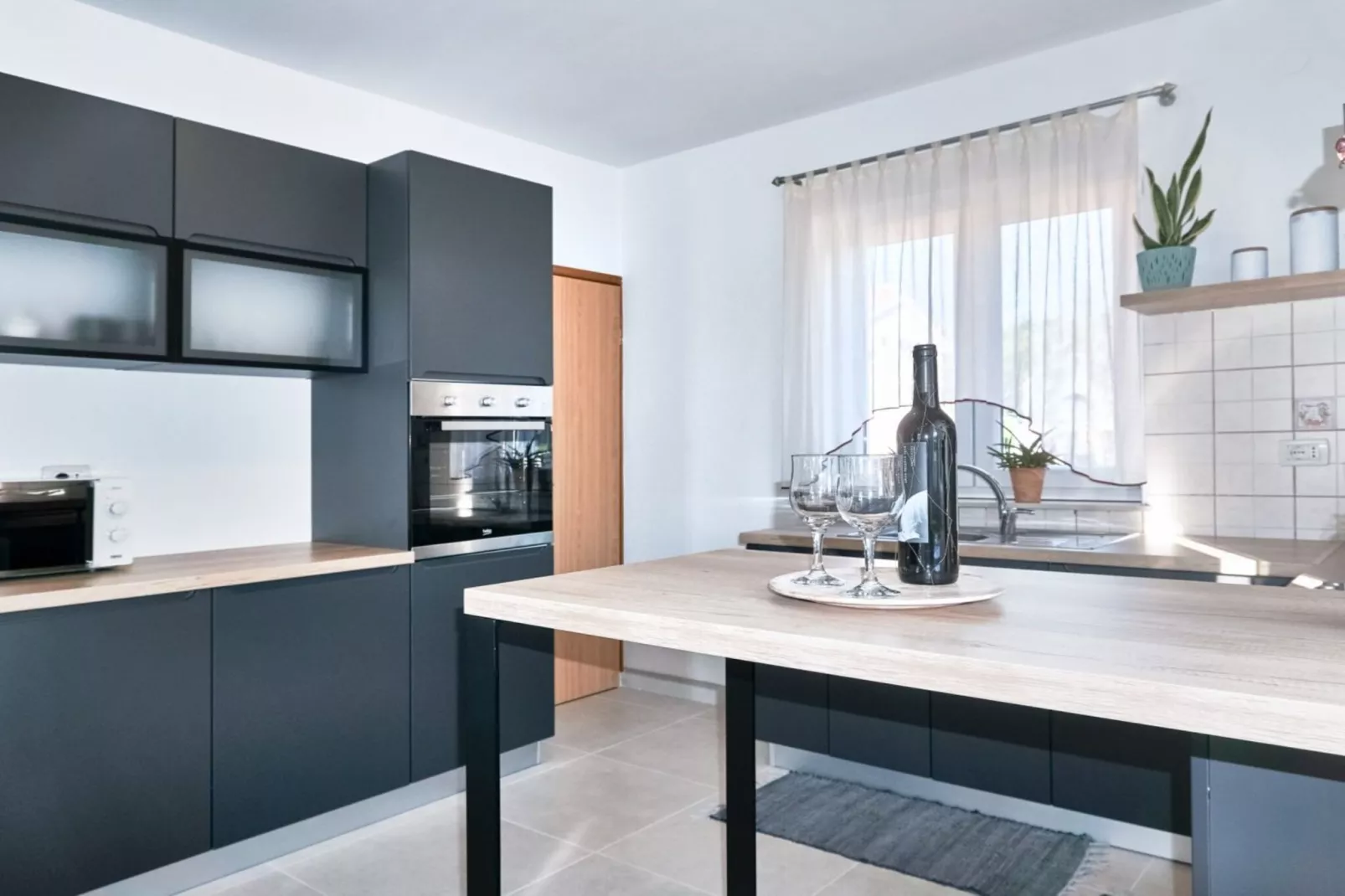 Villa SABINA - Breg Ivanovci - Three Bedroom Villa with Swimming Pool-Keuken