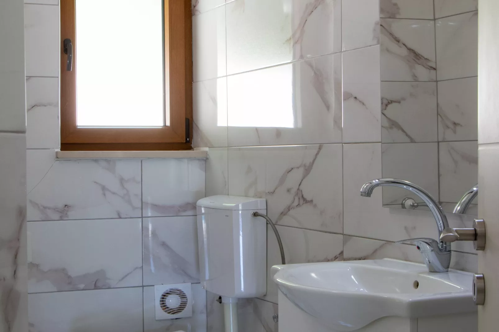 Authentic Dalmatian Treasure Homes - House Stone-Badkamer