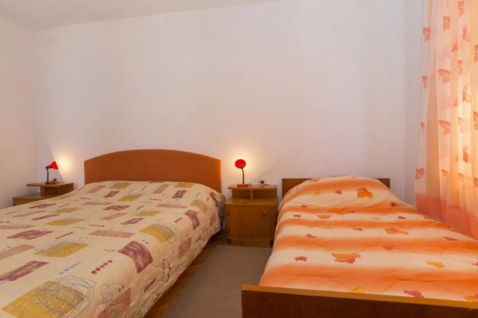 Two Bedroom Apartment with Terrace (A4+1)-Slaapkamer