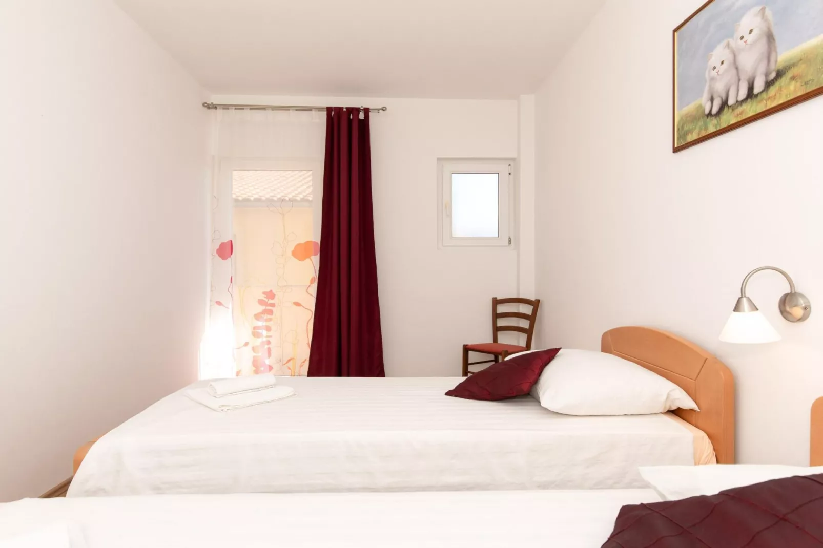 Scenic Elegant Apartments Krk with Balcony and Pool - Classic Two Bedroom Apartment with Balcony and Pool (owner 2)-Slaapkamer