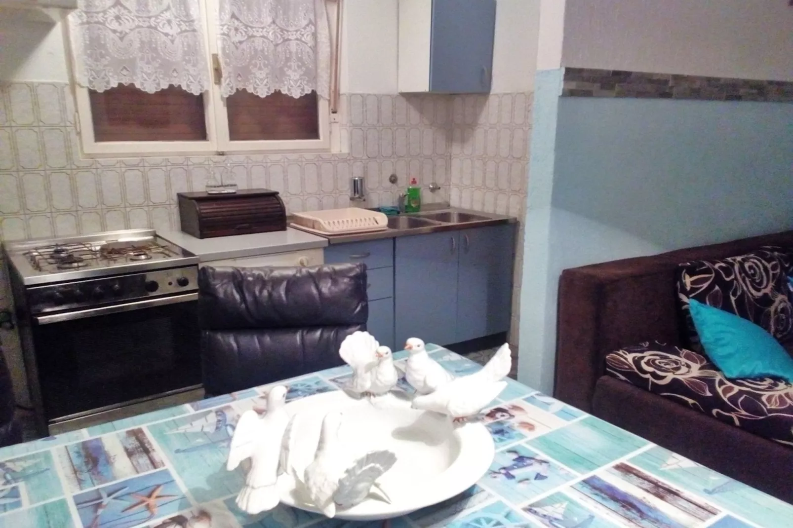 Lovely Apartments Near the Sea - One Bedroom Apartment with Balcony-Keuken