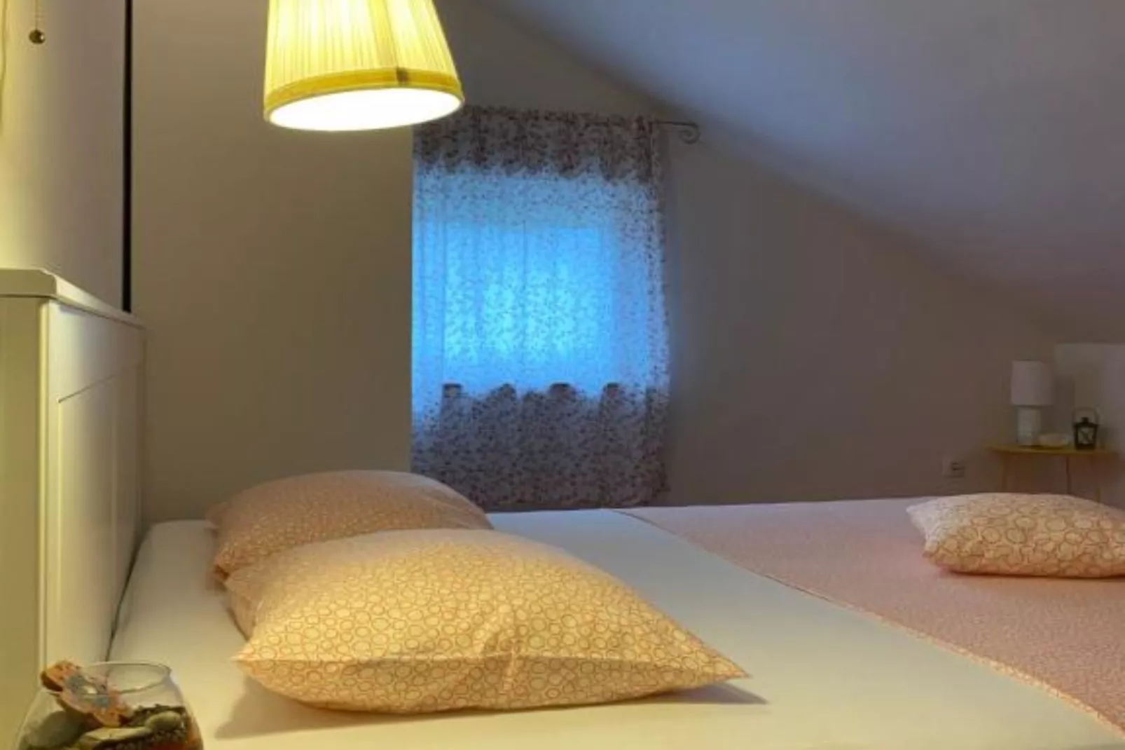 Apartments Lara Rab - Two Bedroom Apartment with Loggia-Slaapkamer