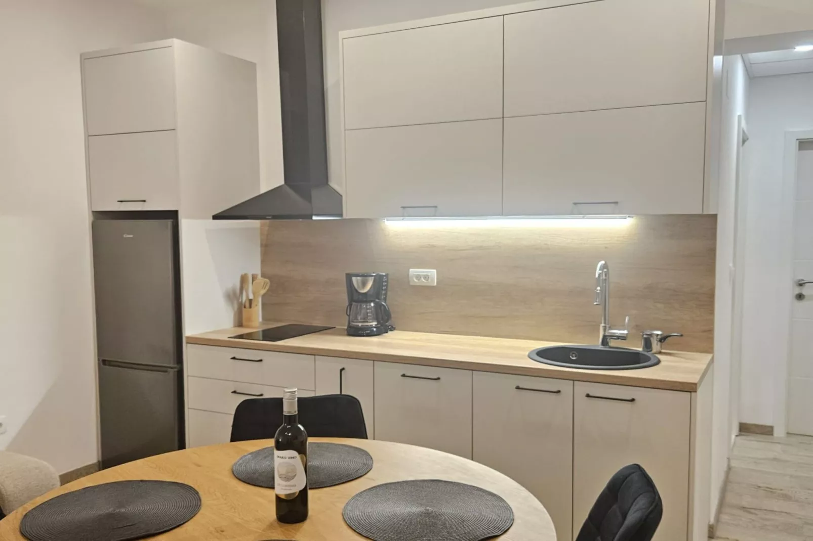 Penthouse Apartment Dijana - One Bedroom Apartment with Terrace-Keuken
