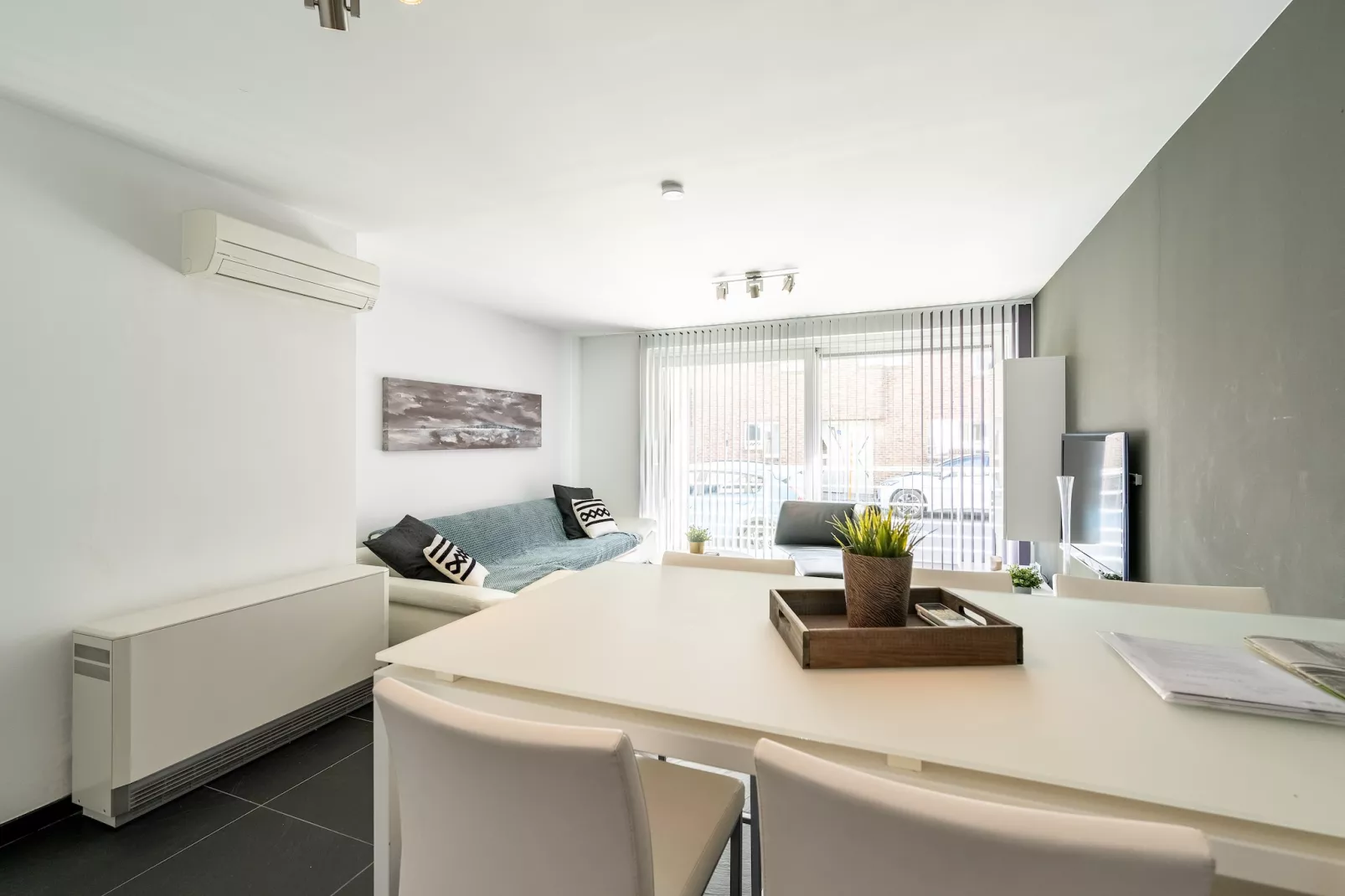 SEAGARDEN VILLAGE 003 0001-Eetkamer