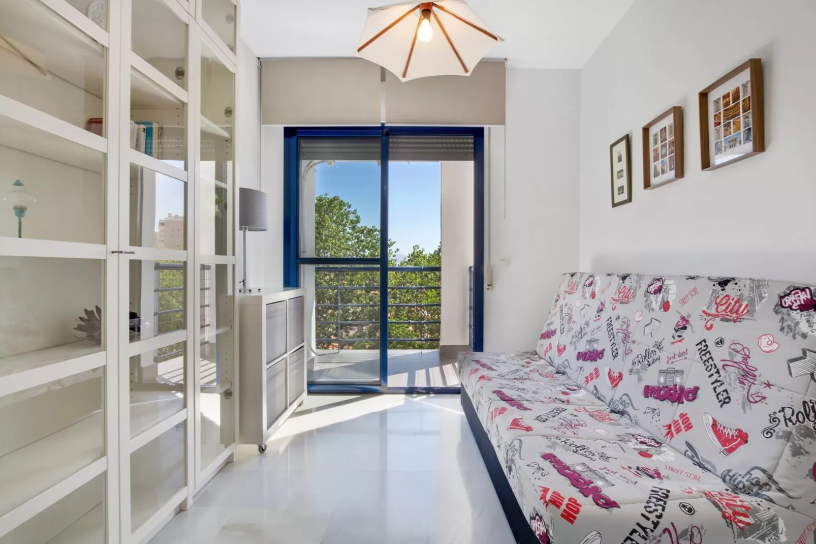 Tirreno-Woonkamer