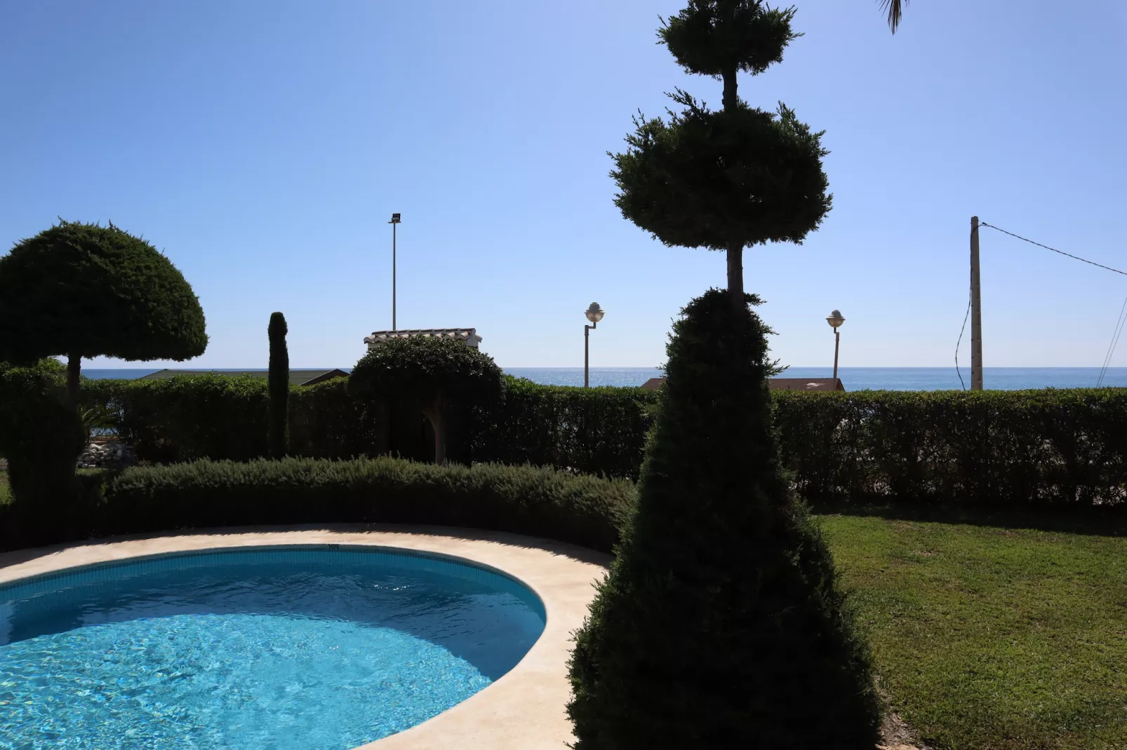 Stella Maris Beachfront 1B by Casasol-Zwembad