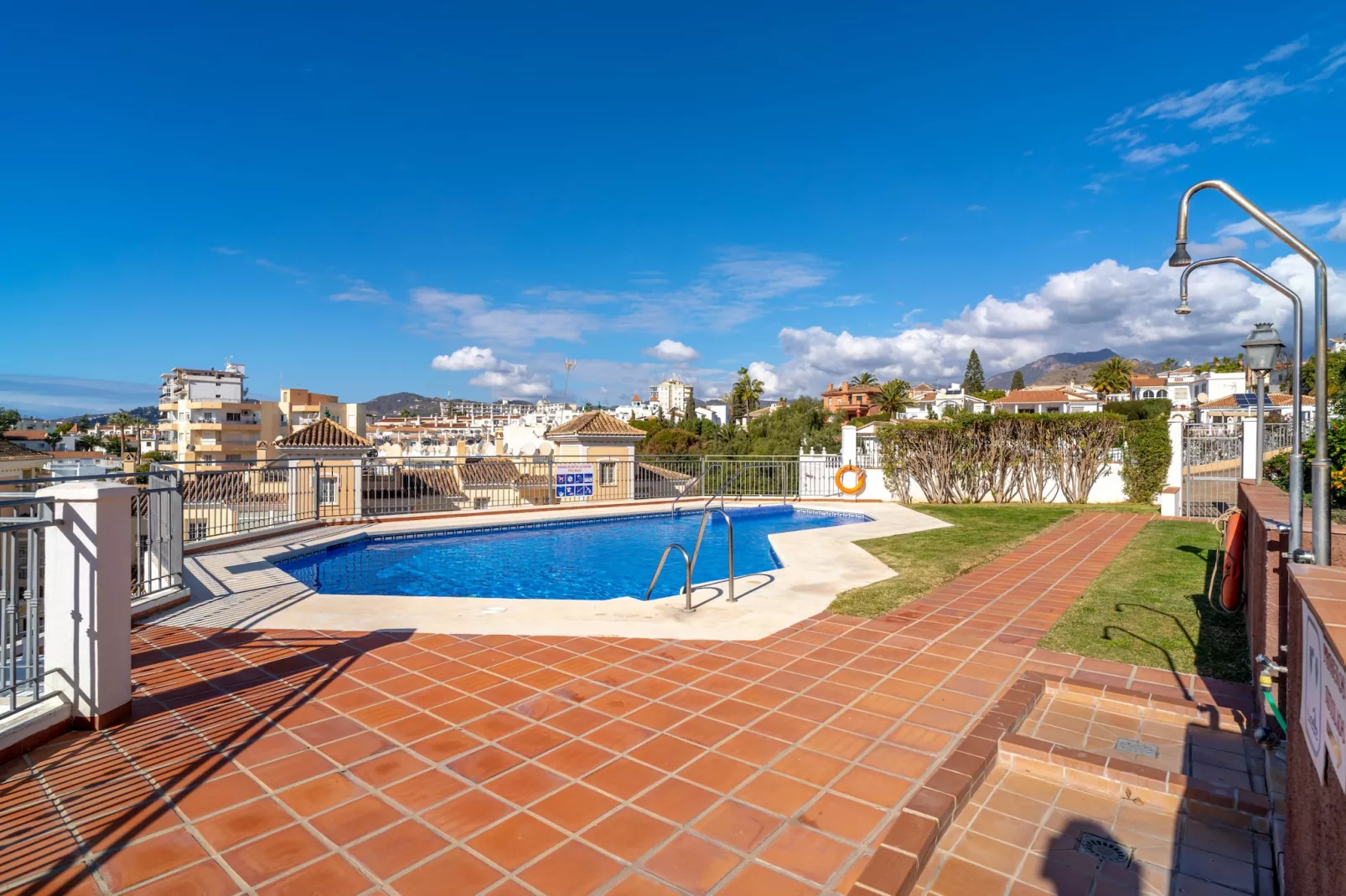 Fuentesol 16 Casa Sunrise by Casasol-Zwembad