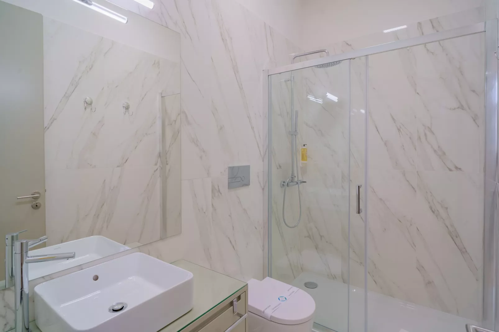 Feel Porto Matosinhos Ocean Flat III-Badkamer