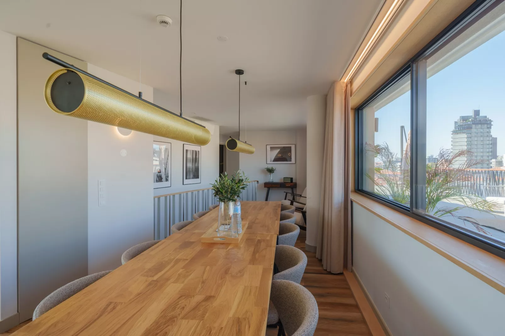 Feel Porto Firmeza Coworking & Flat 4.4-Eetkamer