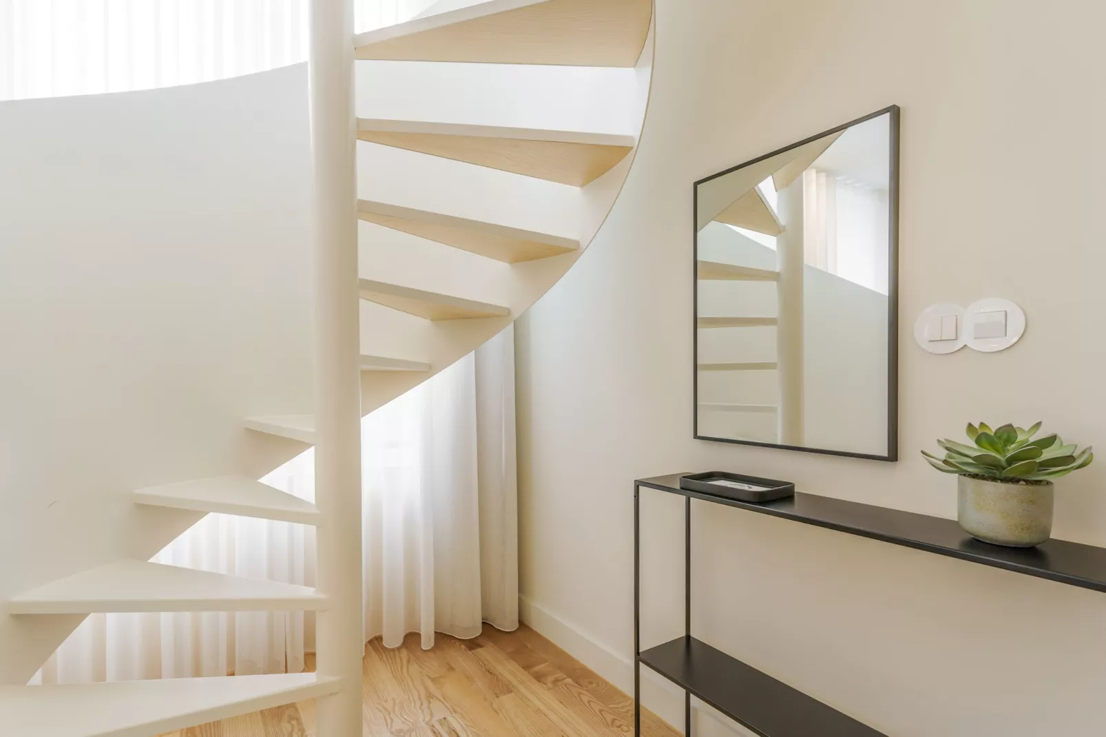 Feel Porto Corporate Housing Boavista I-Overloop
