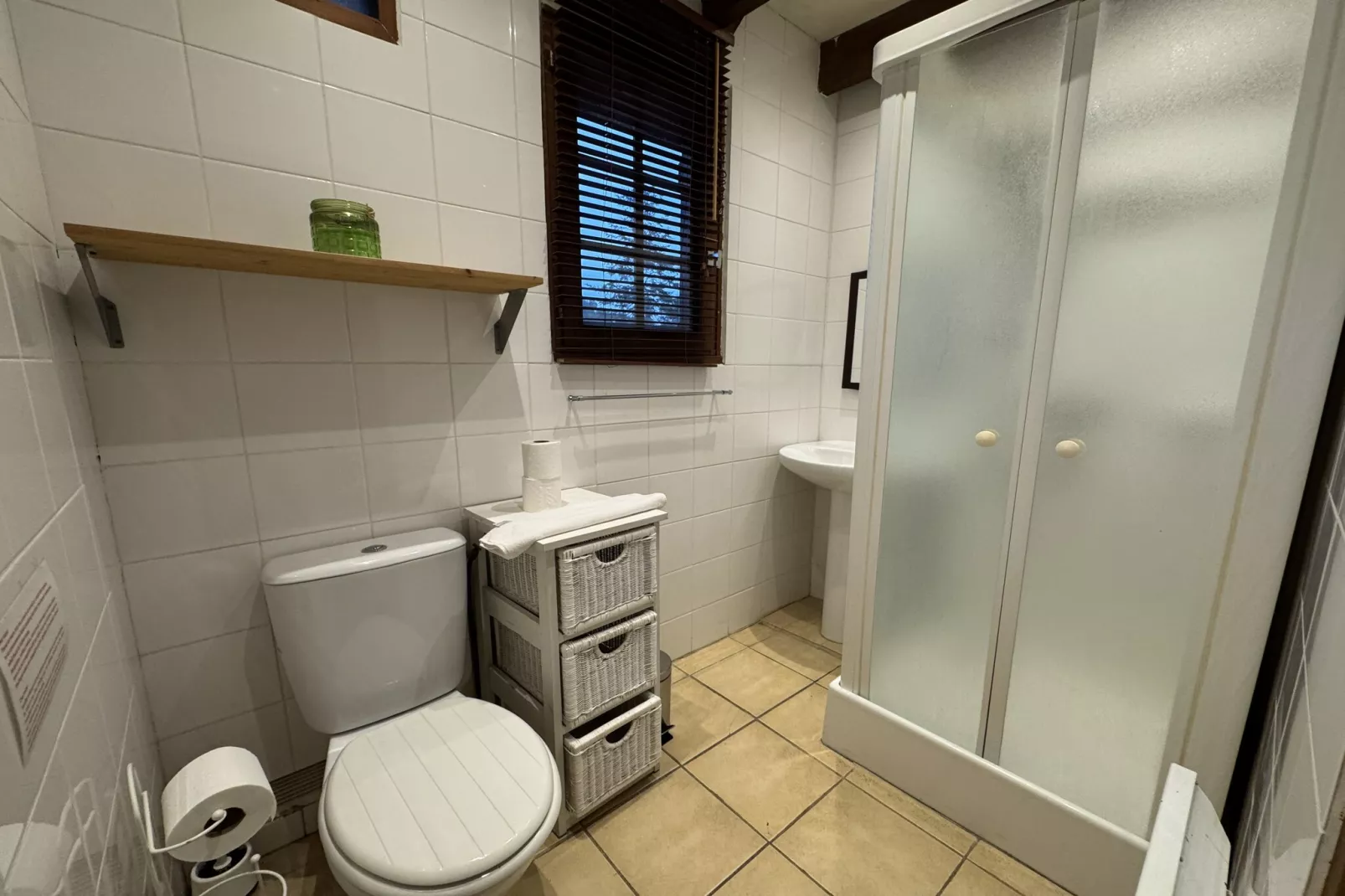 Le Chalet D'EsusTerra - 4pers - Rêve au Mans-Badkamer