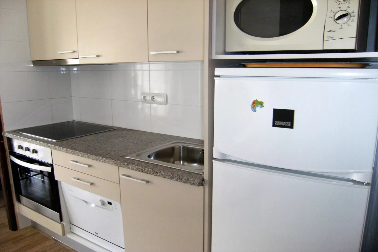 JADEMAR 138-C-Keuken