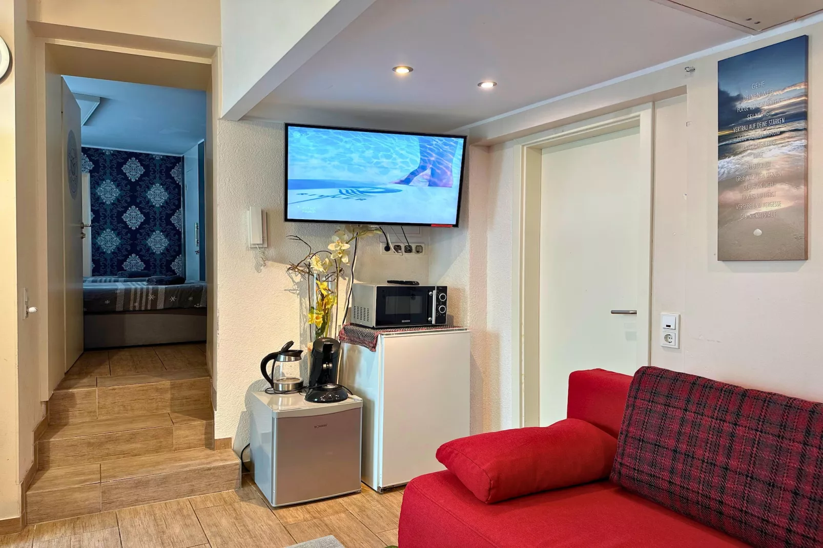 F000 Apartment mit Doppelbett-Woonkamer
