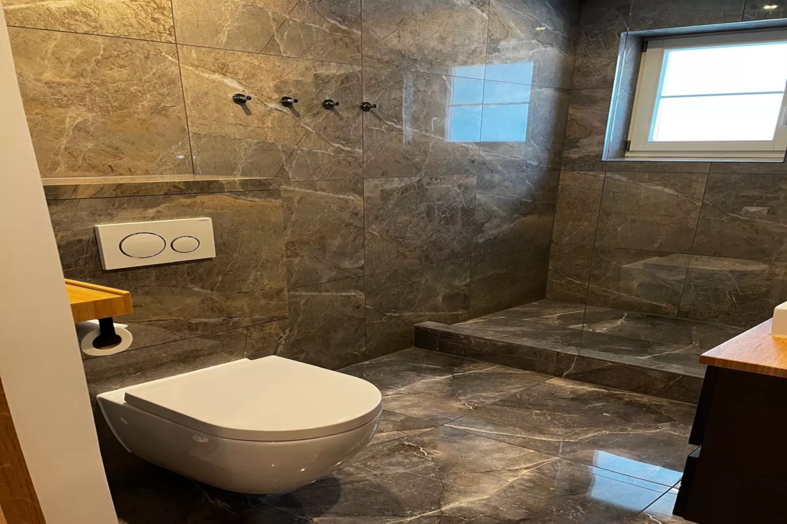HoLaRi APP-Badkamer