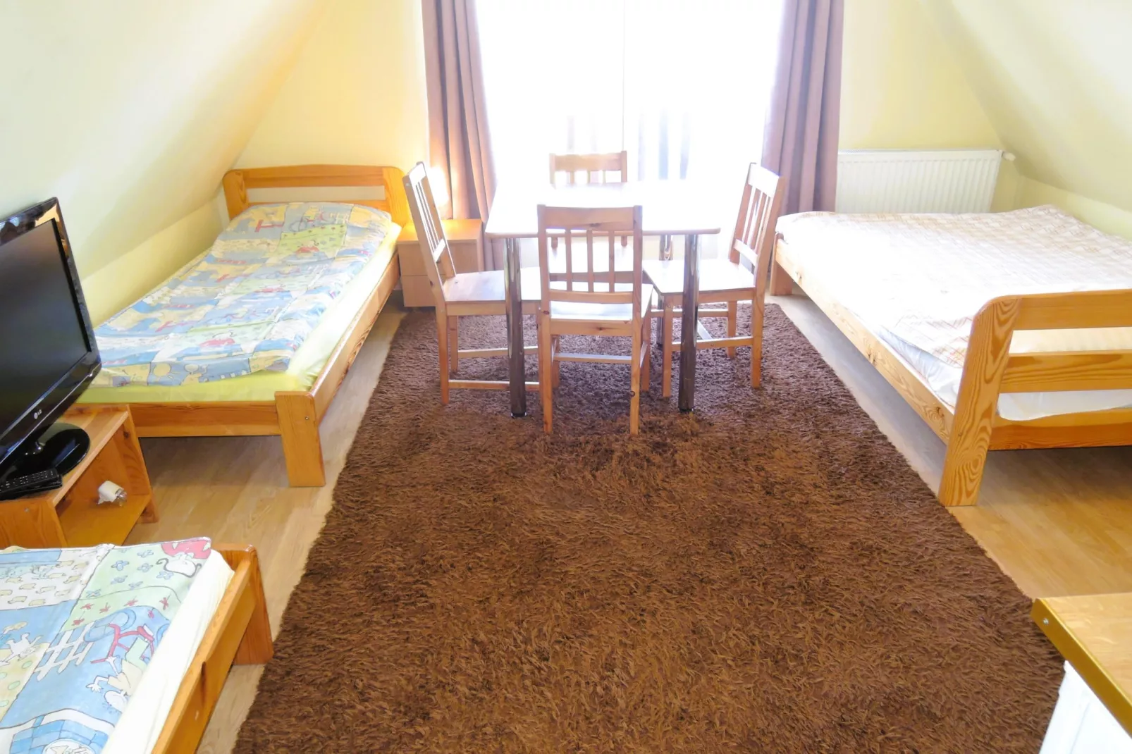 Studio 4 osobowe nr 3 na pierwszym piętrze-Slaapkamer