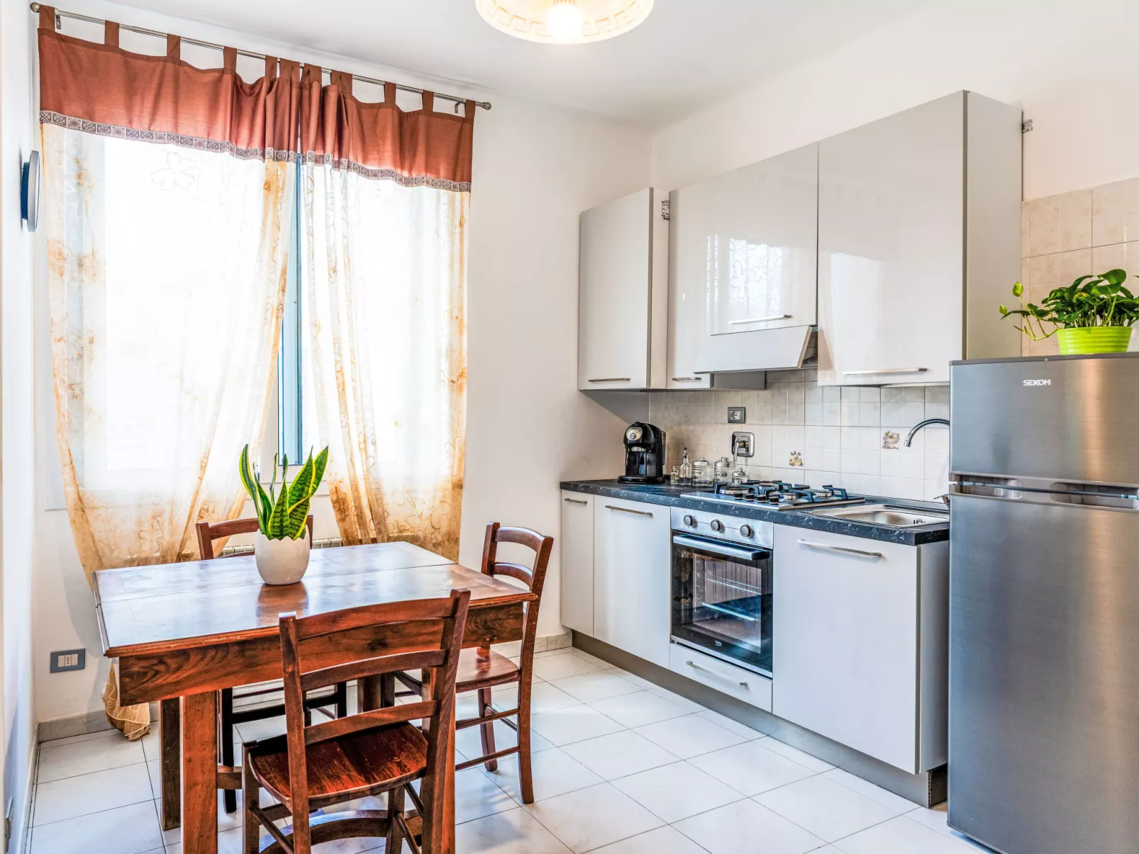 Central Home-Binnen