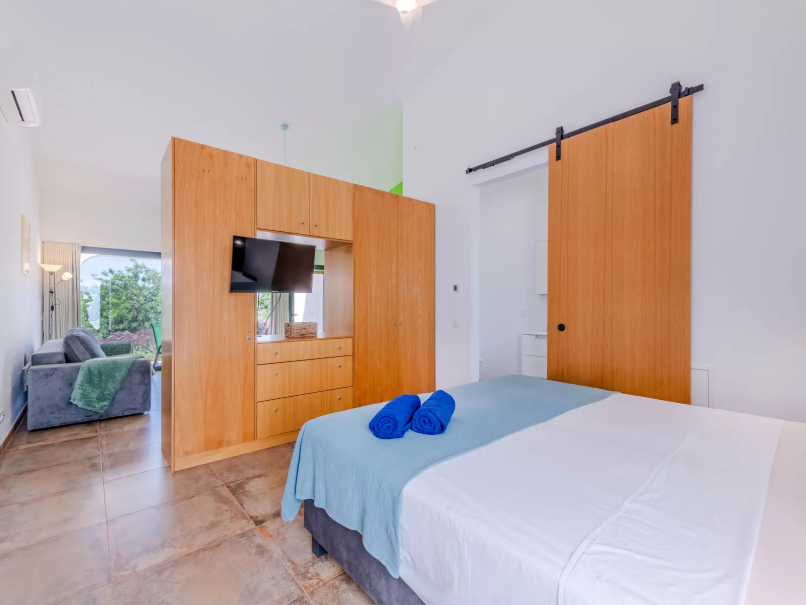 Suites Sunny Hill-Binnen