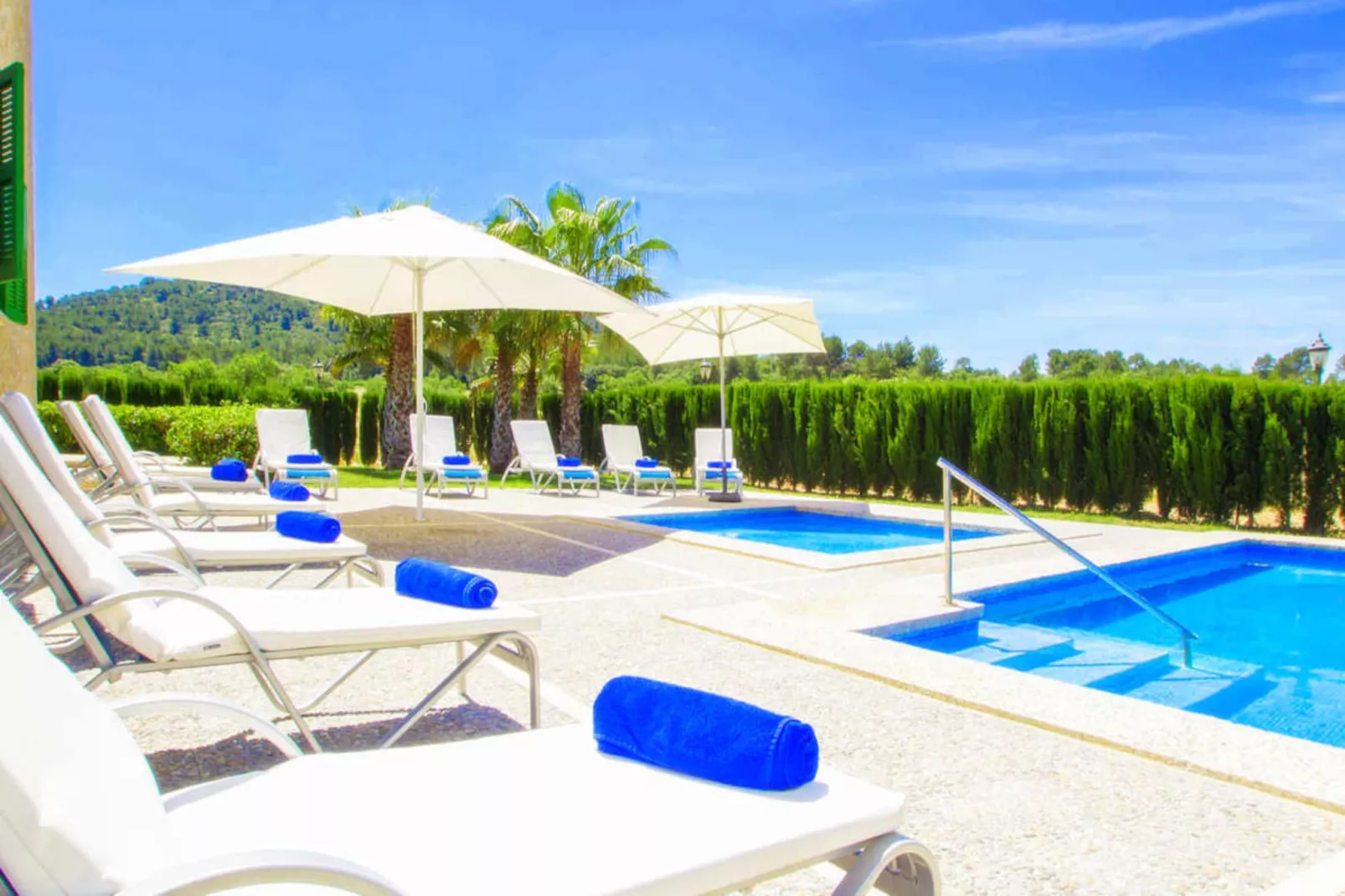 Villa Palmeral in Pe-Zwembad