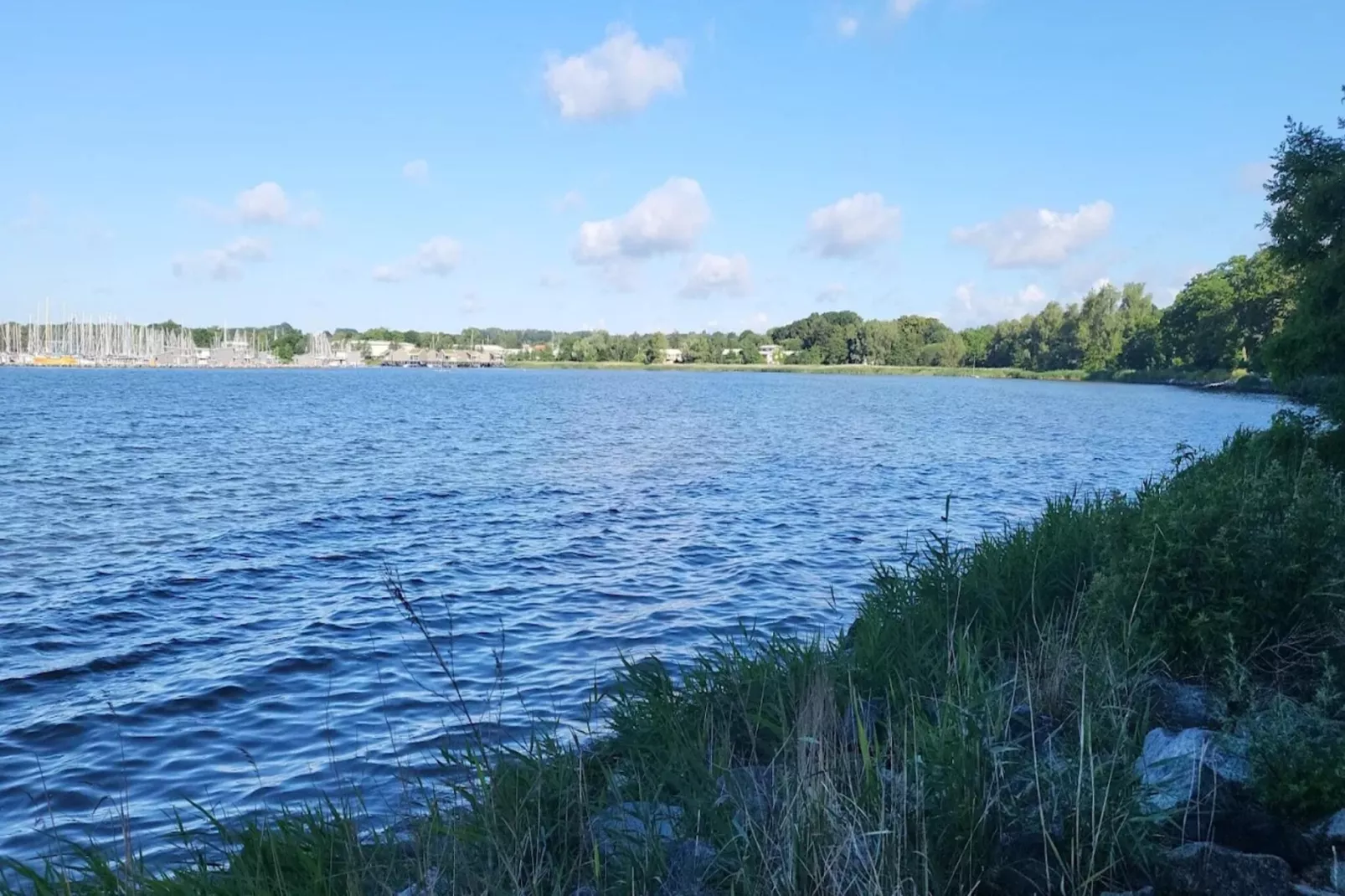 Wohnung unten rechts-Gebieden zomer 5km