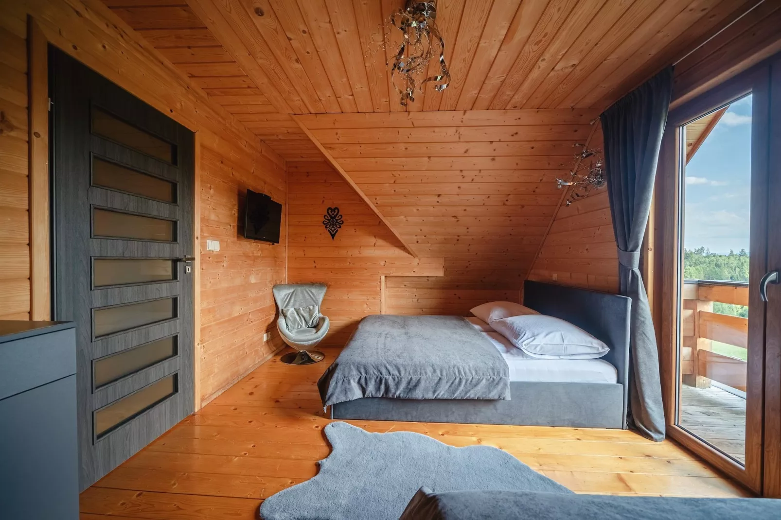 A luxury villa in the Tatra Mountains-Slaapkamer