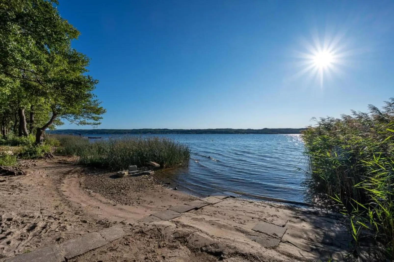 Holiday house by the lake-Gebieden zomer 20km