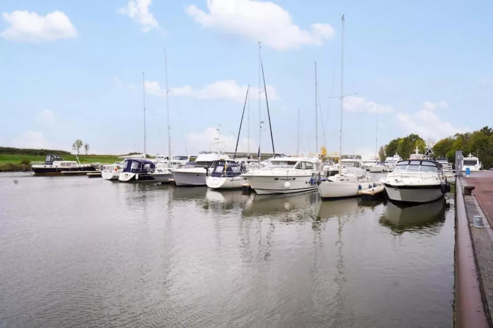 Harbour Loft 1K Residence Marina havenzicht-Gebieden zomer 20km