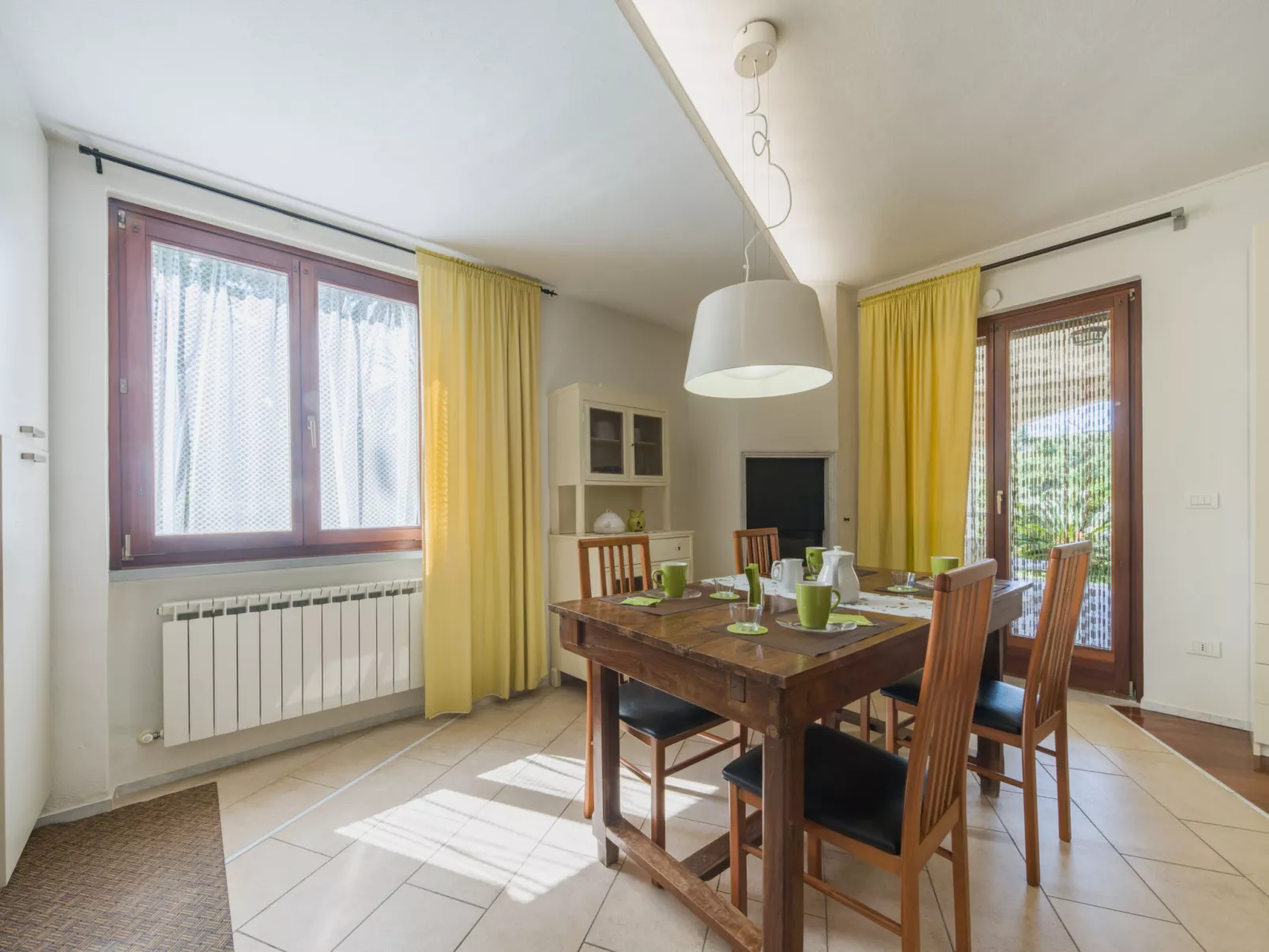 Casa Melograno-Binnen