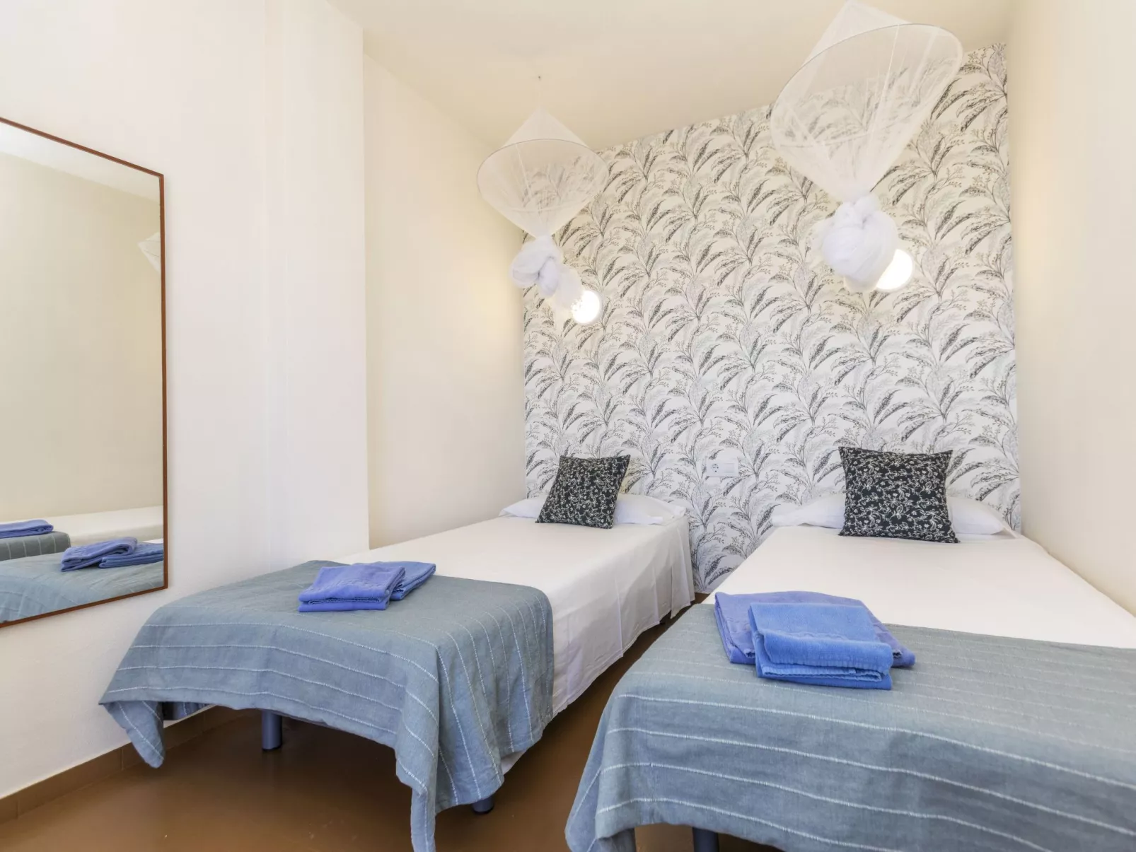 Paradise beach-Binnen