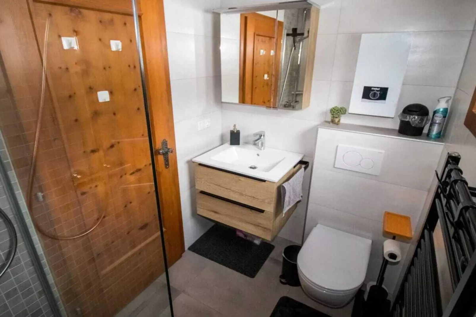 464651-Badkamer