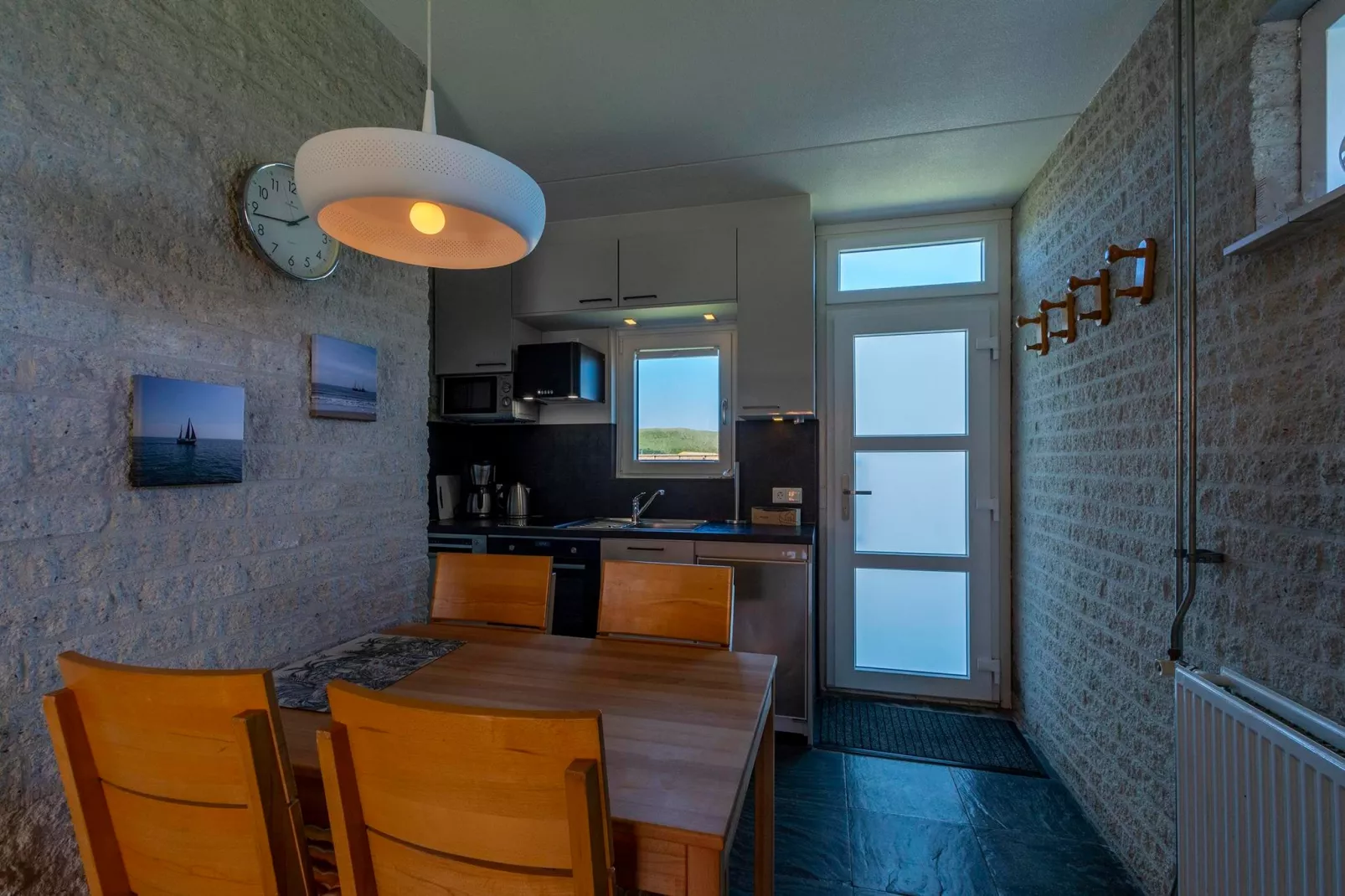Abbestederweg 24A-Eetkamer