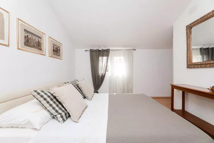 Apartments Roda - One Bedroom Apartment with Terrace (Mira) - (ST)-Slaapkamer