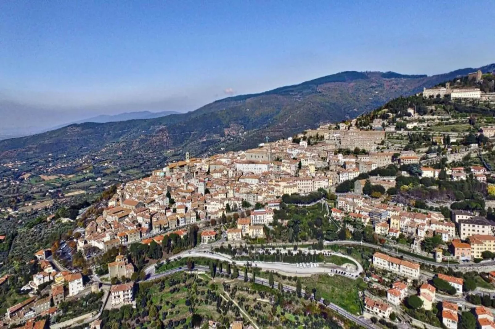 Villa i Pini Sette-Gebieden zomer 20km