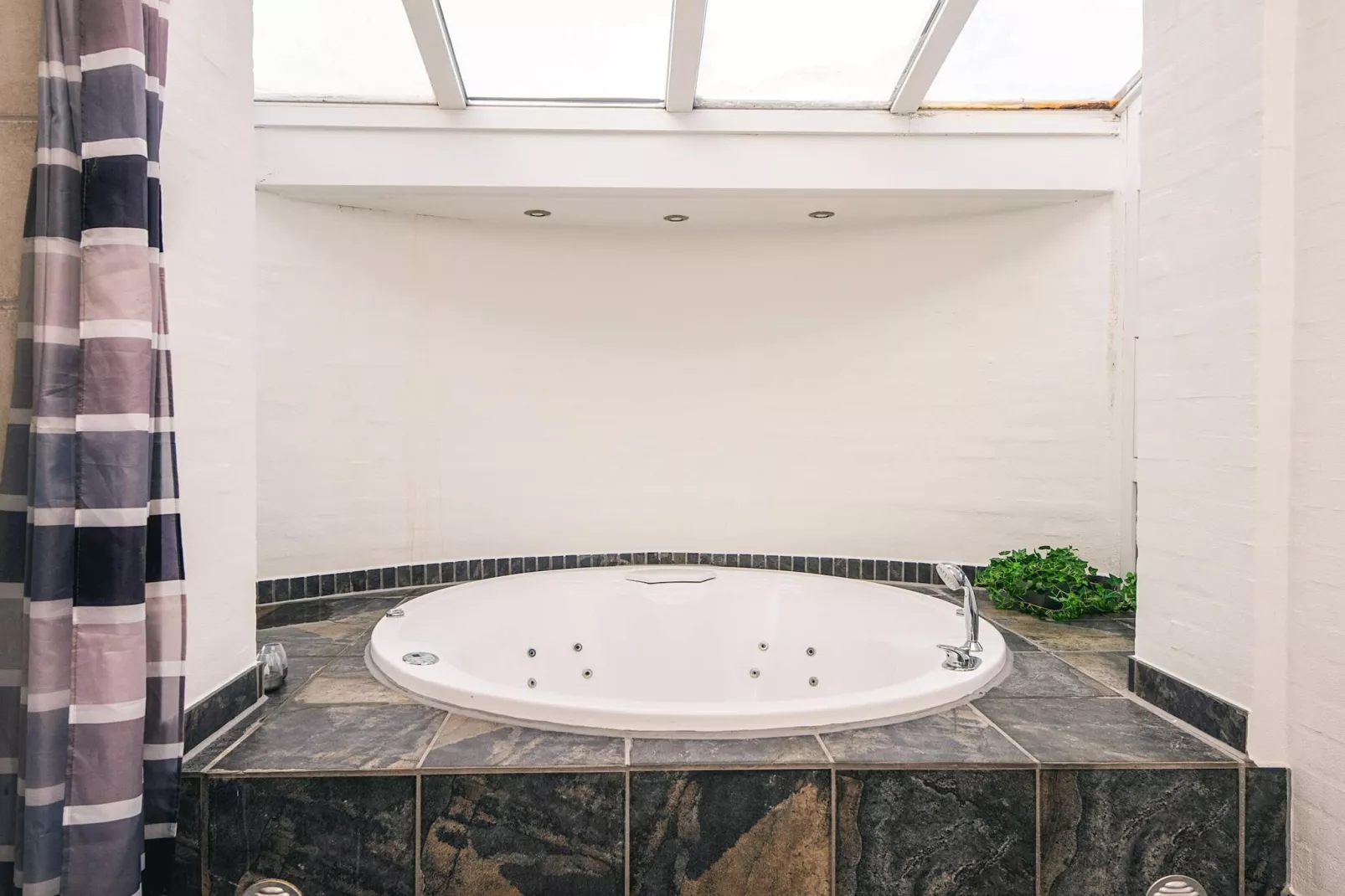 Luxe Panoramische Cottage in Rindby-By Traum-Spa