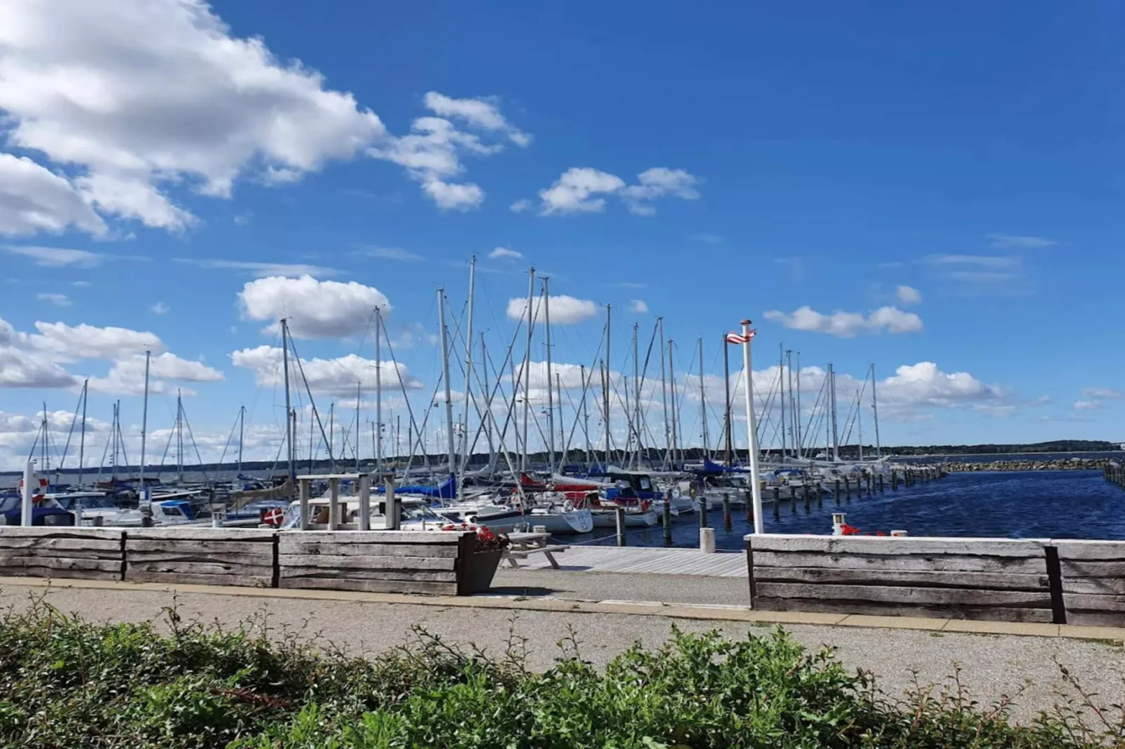 Luxe retraite met zwembad -- By Traum Ferienwohnungen-Waterzicht