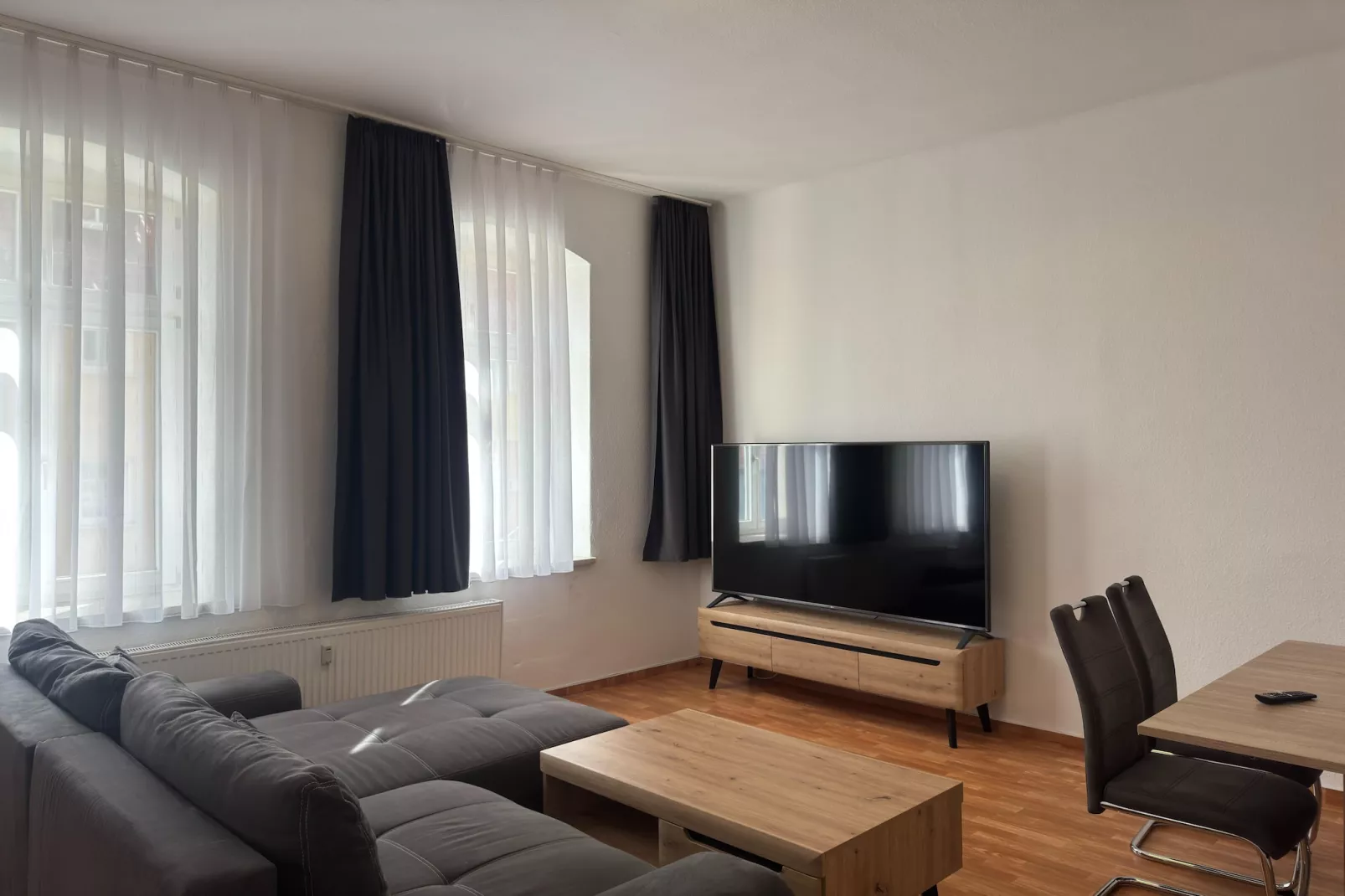 Uta von Ballenstedt 2 Personen