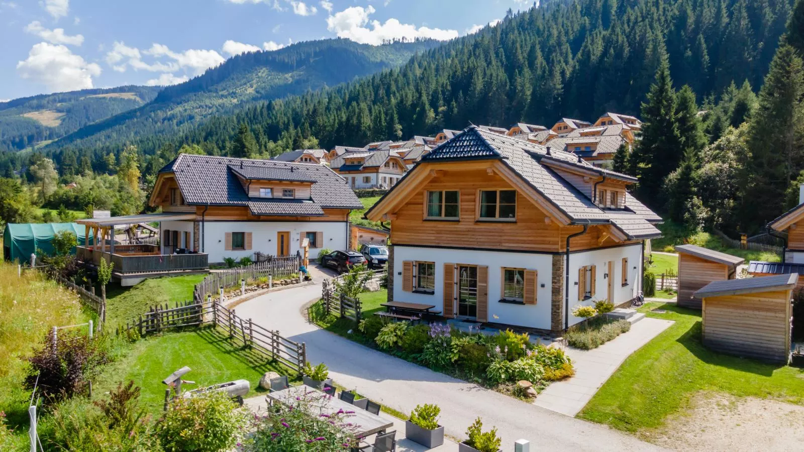 Donnersbach Lodge-Buitenkant zomer