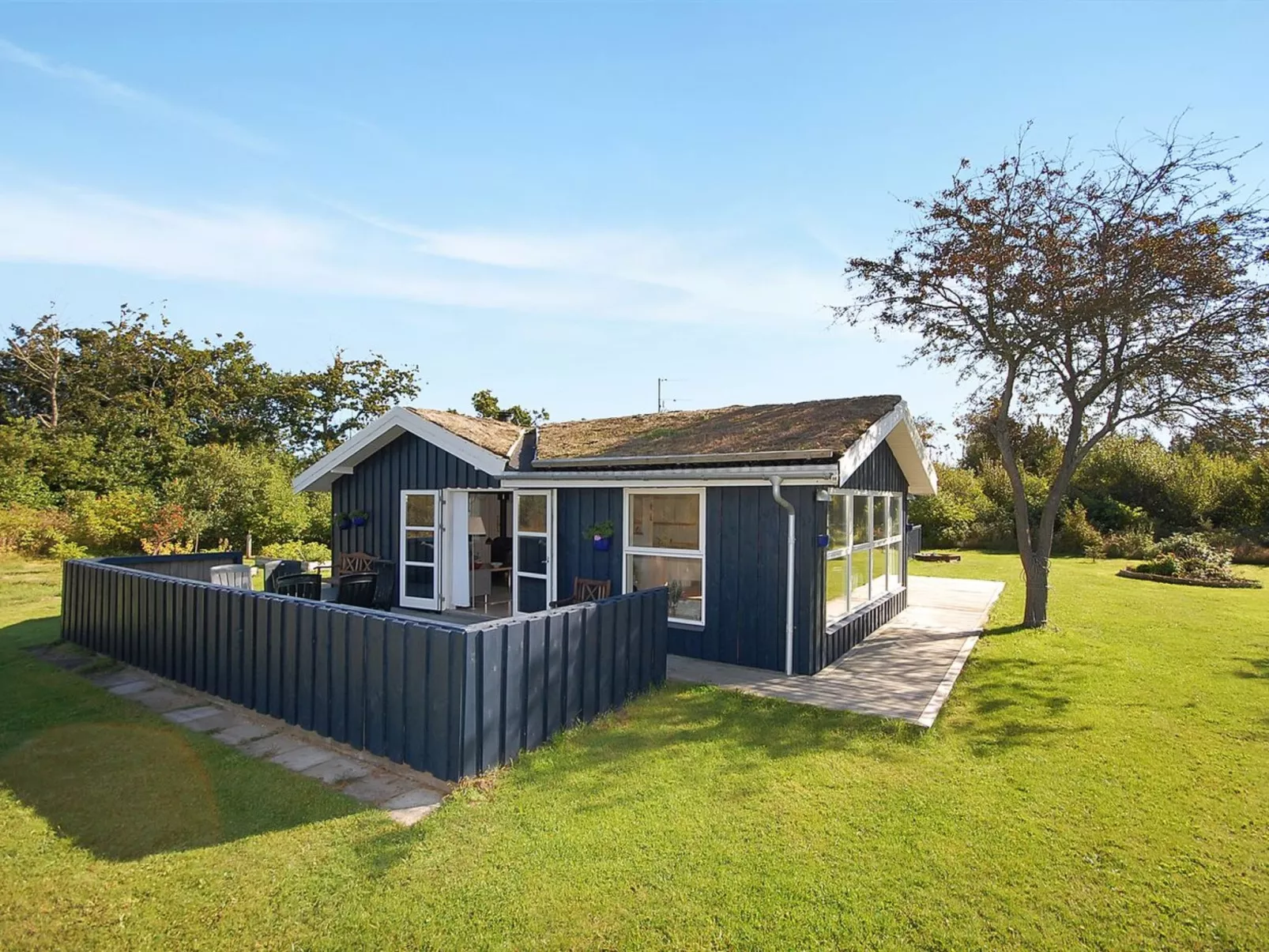 "Tomke" - 1.7km from the sea