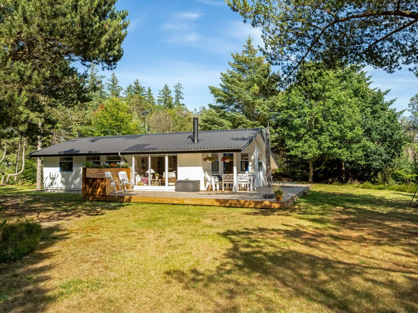 "Hakan" - 4km from the sea