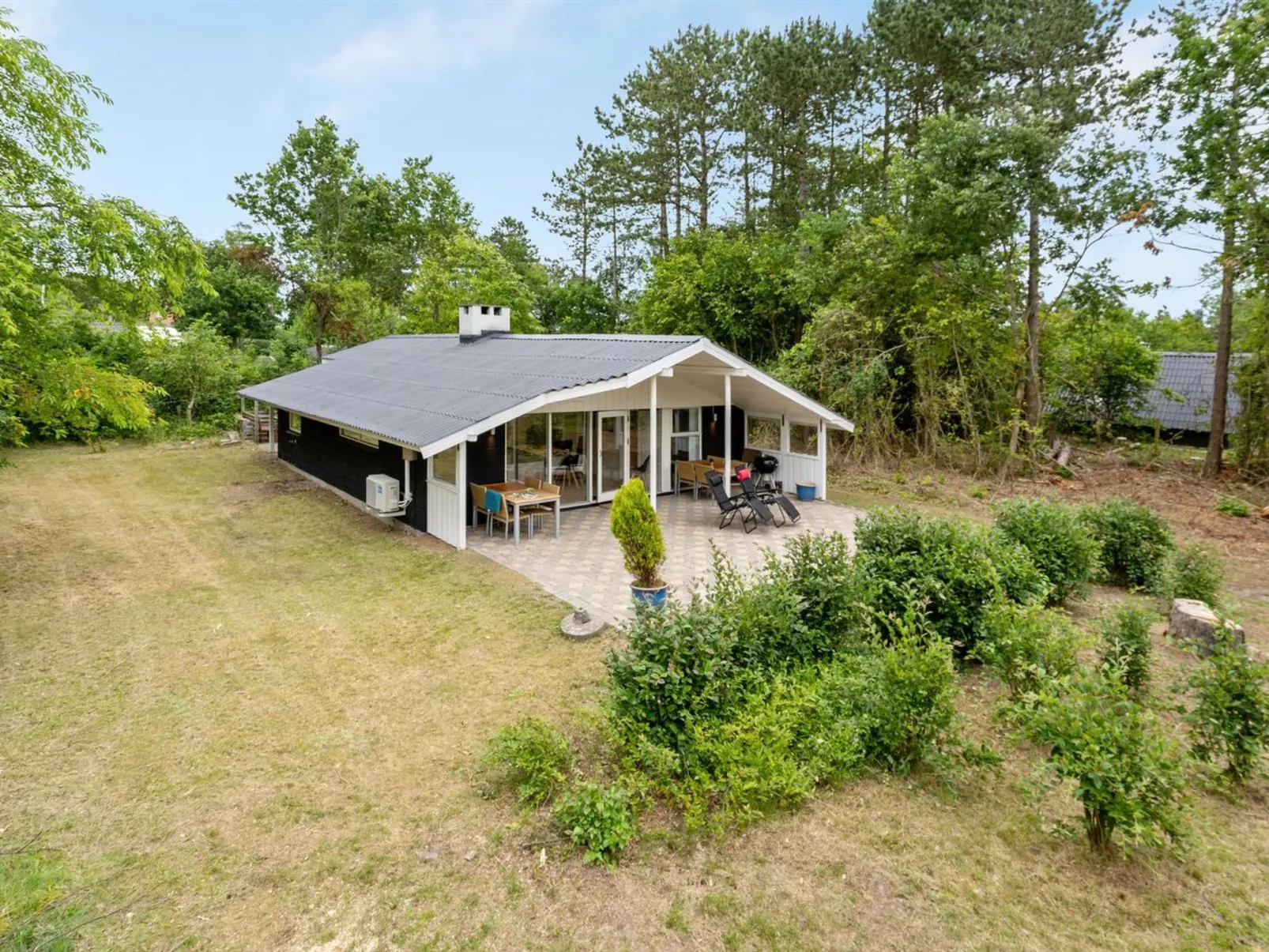 "Jakko" - 300m from the sea