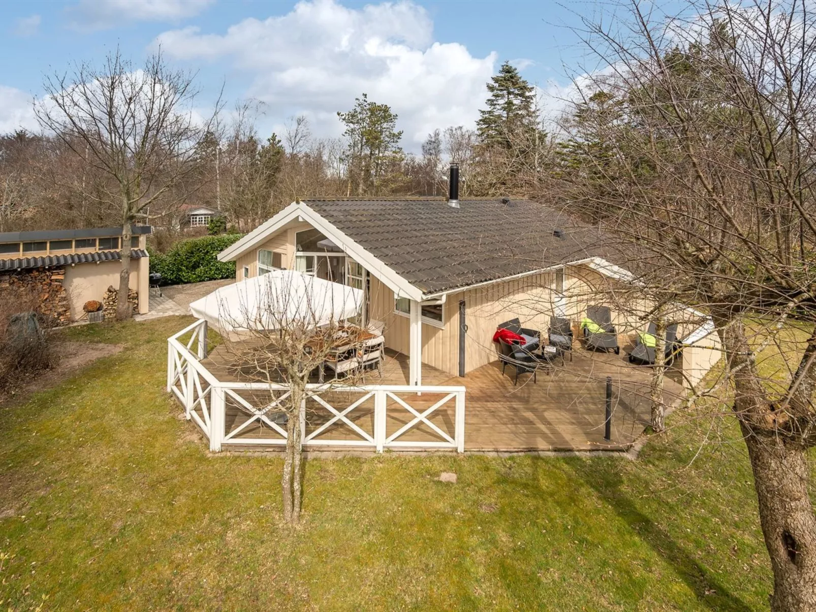 "Sitka" - 250m from the sea