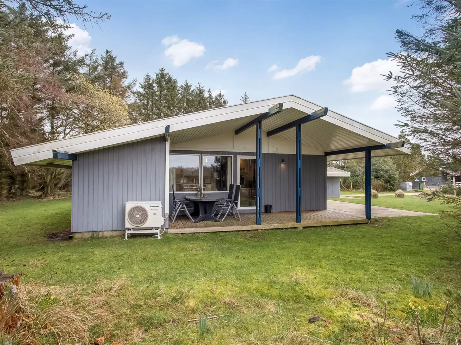 "Gunvor" - 1km from the sea